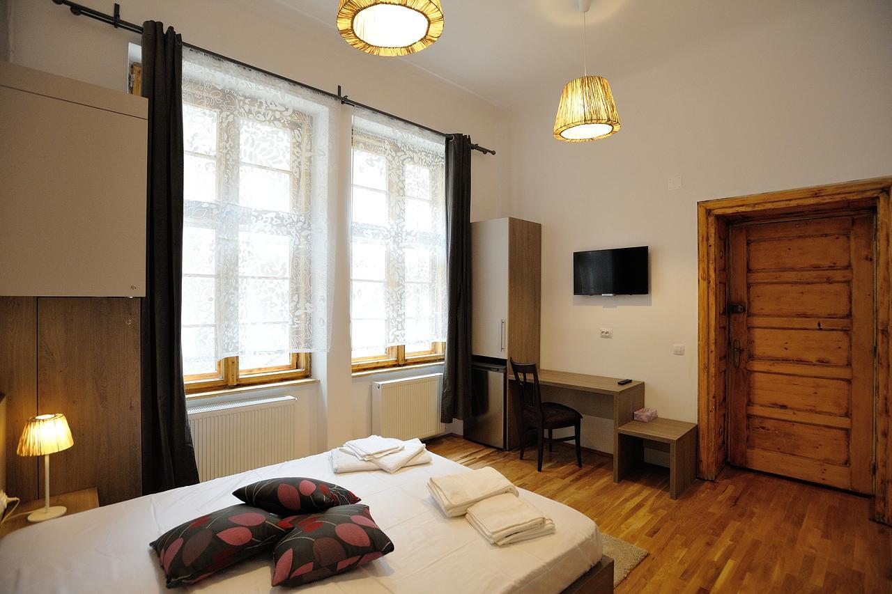 Dinicu Residence - Central Location Brasov Exterior photo